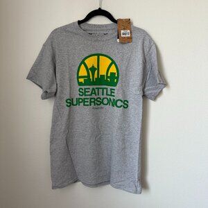 NWT Mitchell & Ness Seattle Supersonics Tee